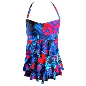 Island Waves‎ Ruffled Tropical Print Halter Style Tankini Top